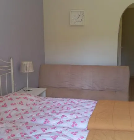 アパート Shambala リアパデス